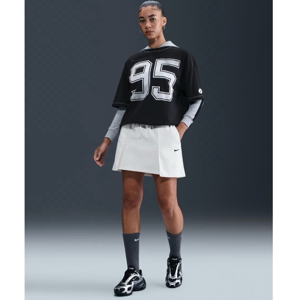 ✔️ NWT✔️ NIKE Sportswear Cargo Mini Skirt